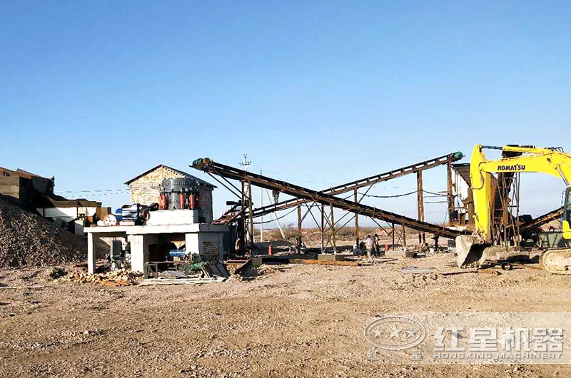 顎式破碎機、圓錐破碎機作業(yè)現(xiàn)場